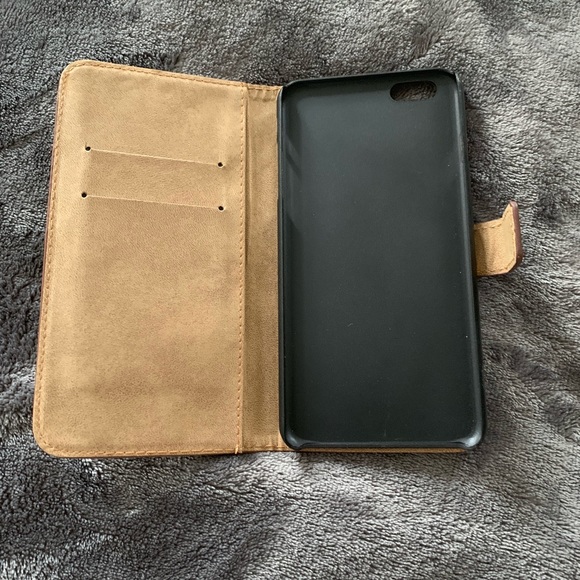 iPhone 6S Plus case - Picture 2 of 2